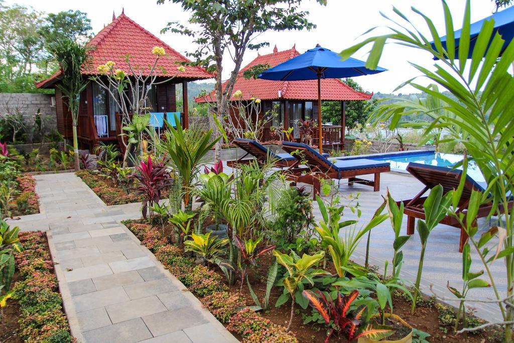 Готель Bukit Permata Lembongan Екстер'єр фото