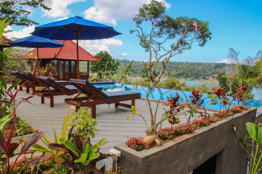 Готель Bukit Permata Lembongan Екстер'єр фото