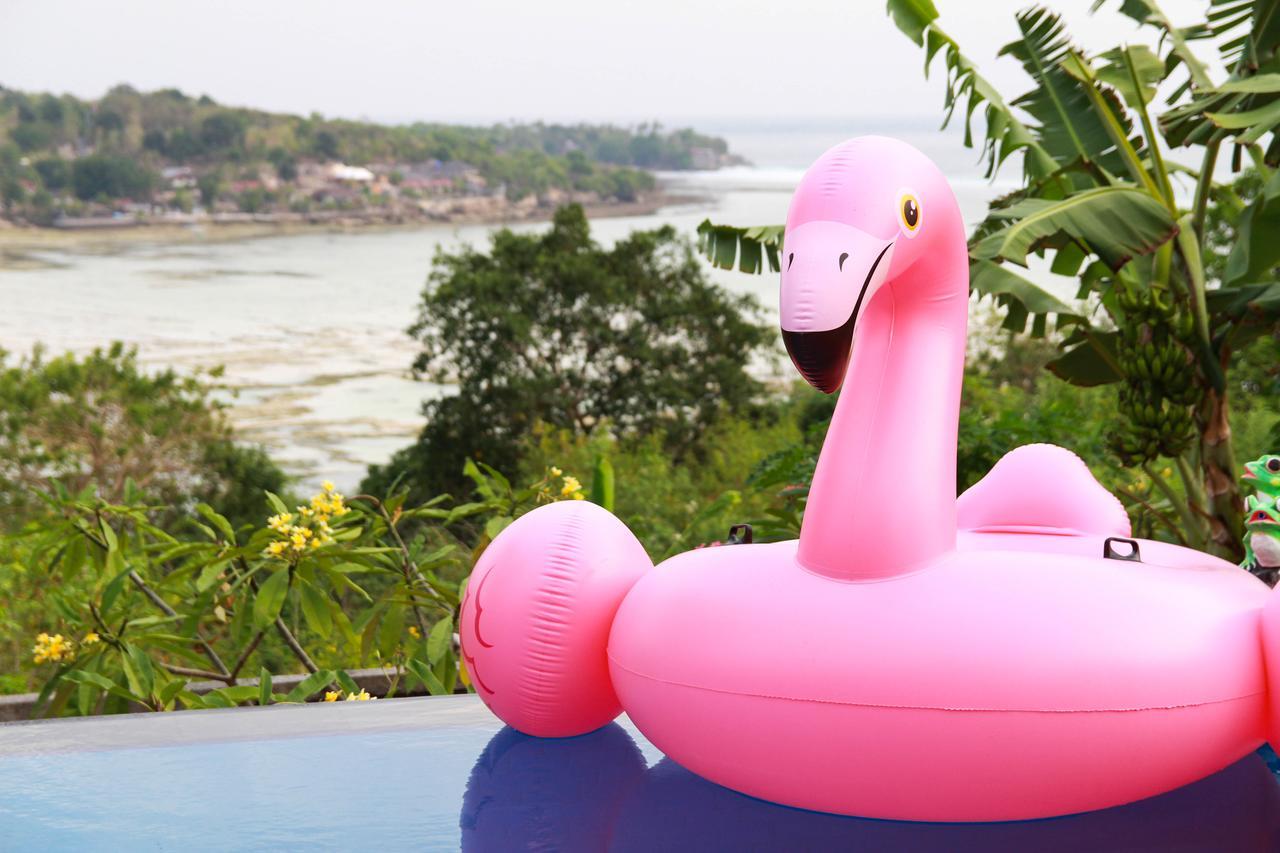 Готель Bukit Permata Lembongan Екстер'єр фото